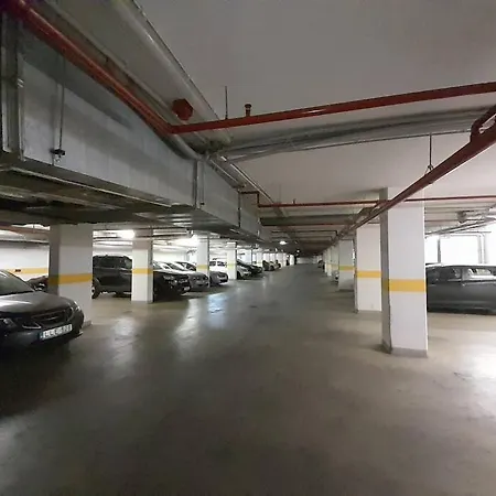 Lovely In Centre For 4 Guests *